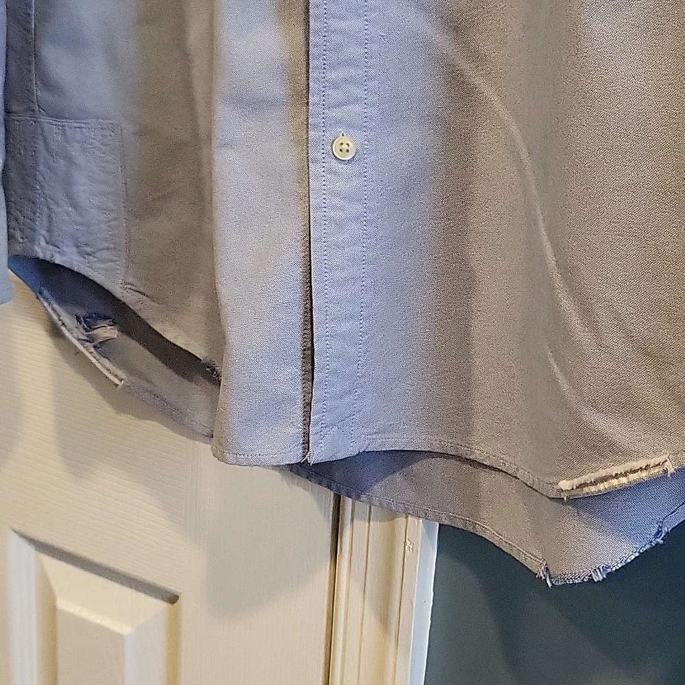 Button down - Picture 3 of 8